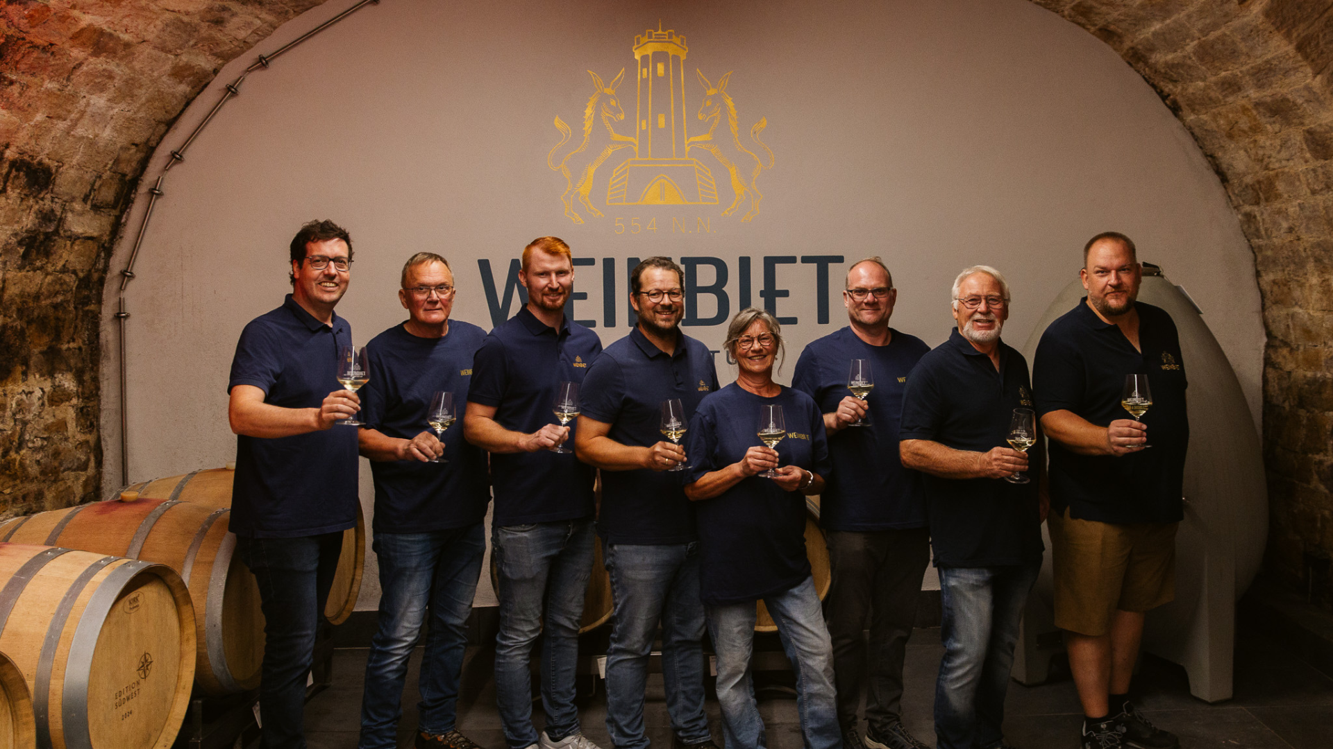 vorstand-winzer-winzergenossenschaft-weinbiet-manufaktur-gewlbekeller-teambild_0926