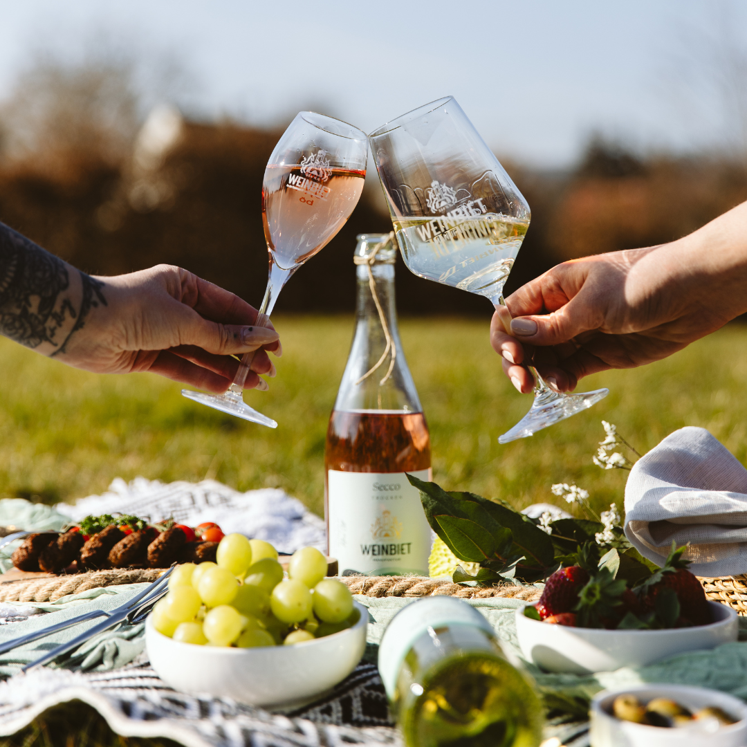 picknickweine-weinbiet-onlineshop-pflzerweine-versandkostenfrei-onlinebestellen_Quadrat_05_2025